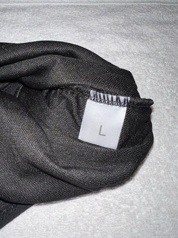 New Women’s 2pc Swim Suit *Large*