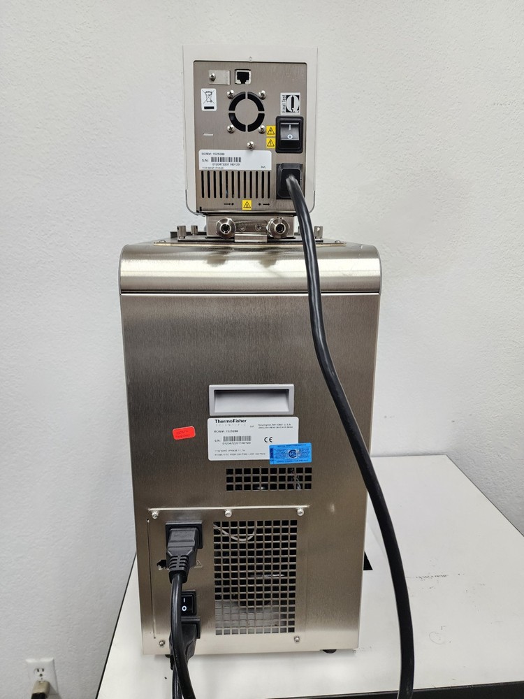 Thermo HAAKE A28 Chiller Recirculating Bath w/ SC100 Digital Controller, Working