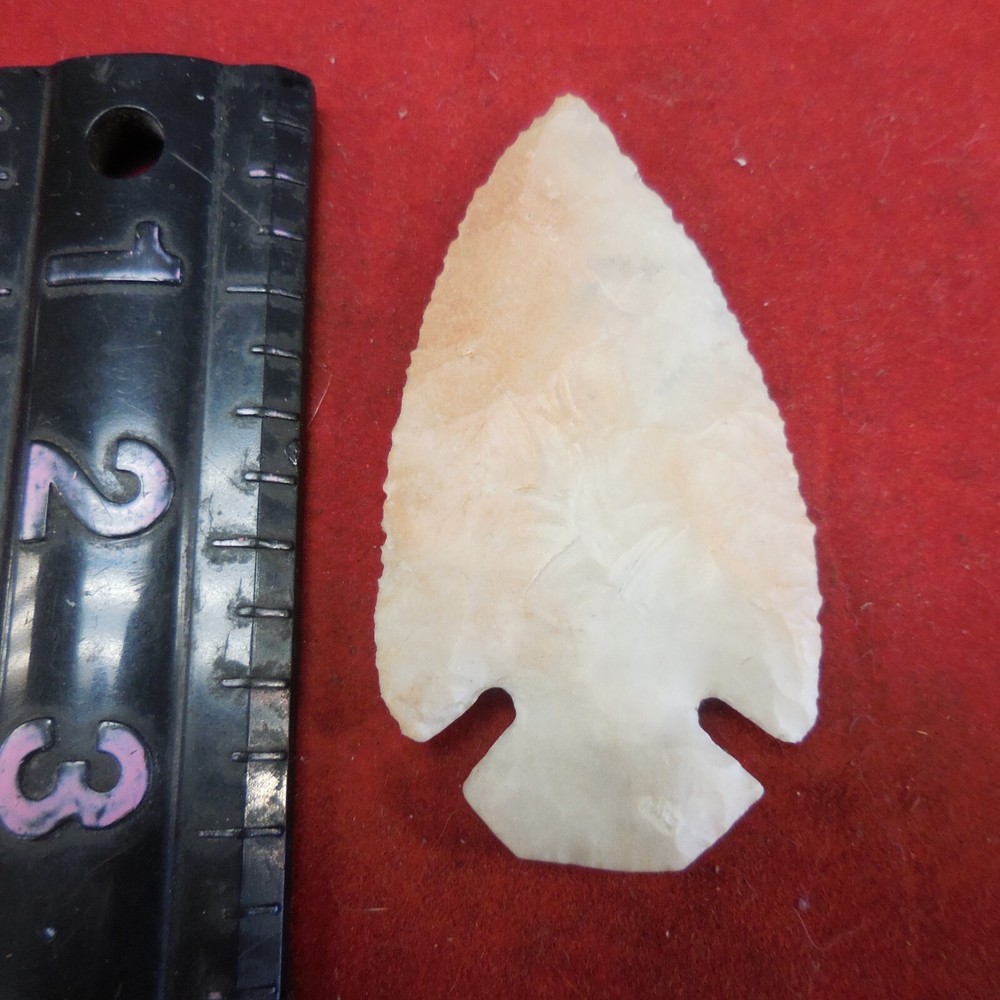 DOVETAIL  POINT --CLASSIC FORM AND FLAKING