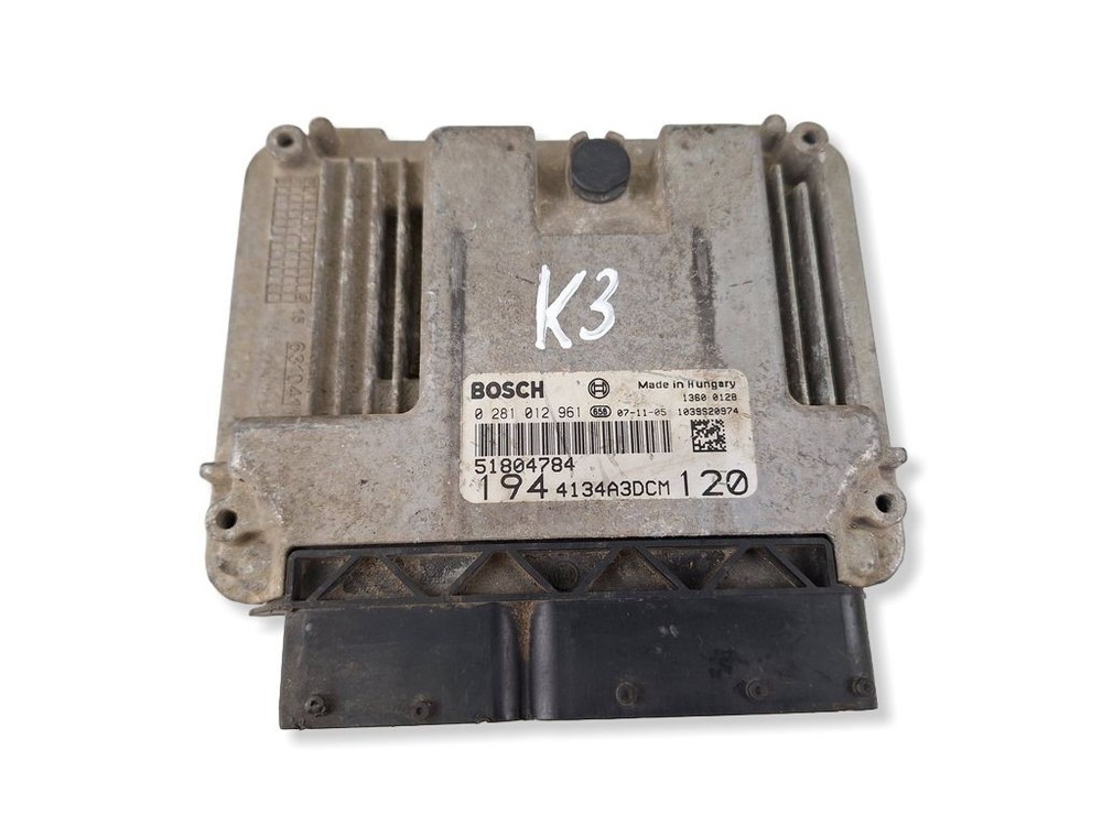 Fiat Croma 2008 Engine Control Module ECU 51804784 kW BVV1877