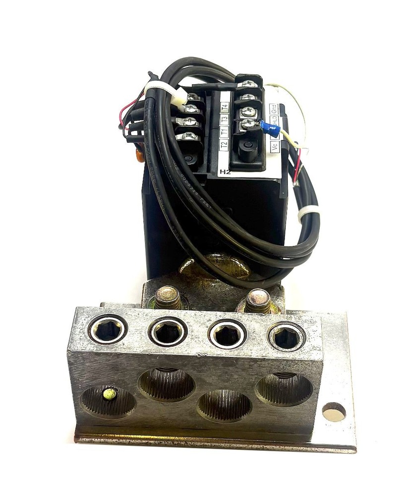 Square D S33925 400-1600 Neutral Current Transformer (USED)