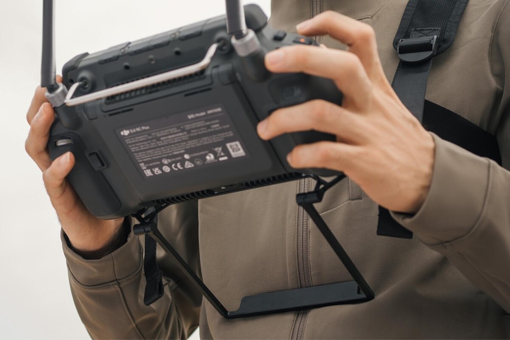 DJI RC Plus Strap and Waist Support Kit – Comfort & Stability