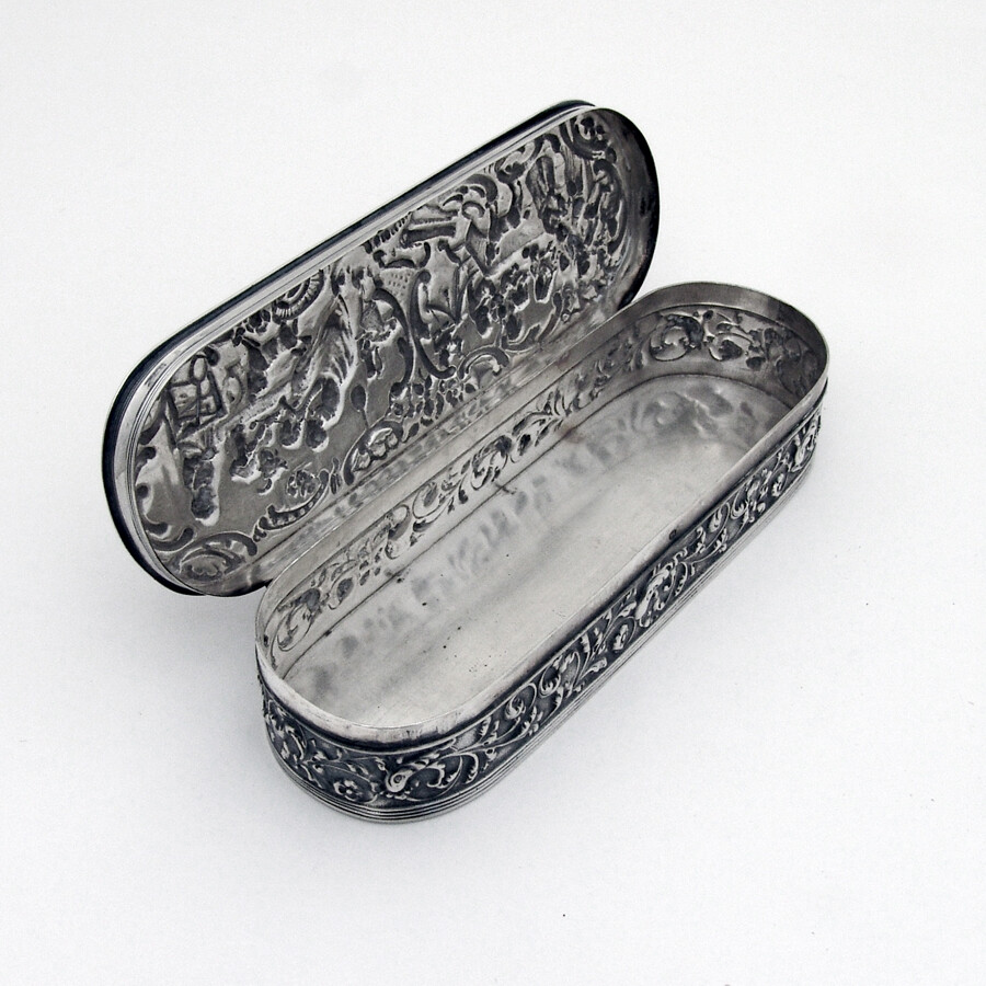 Scenic Figural Oval Form Box Dutch 833 Silver 1917