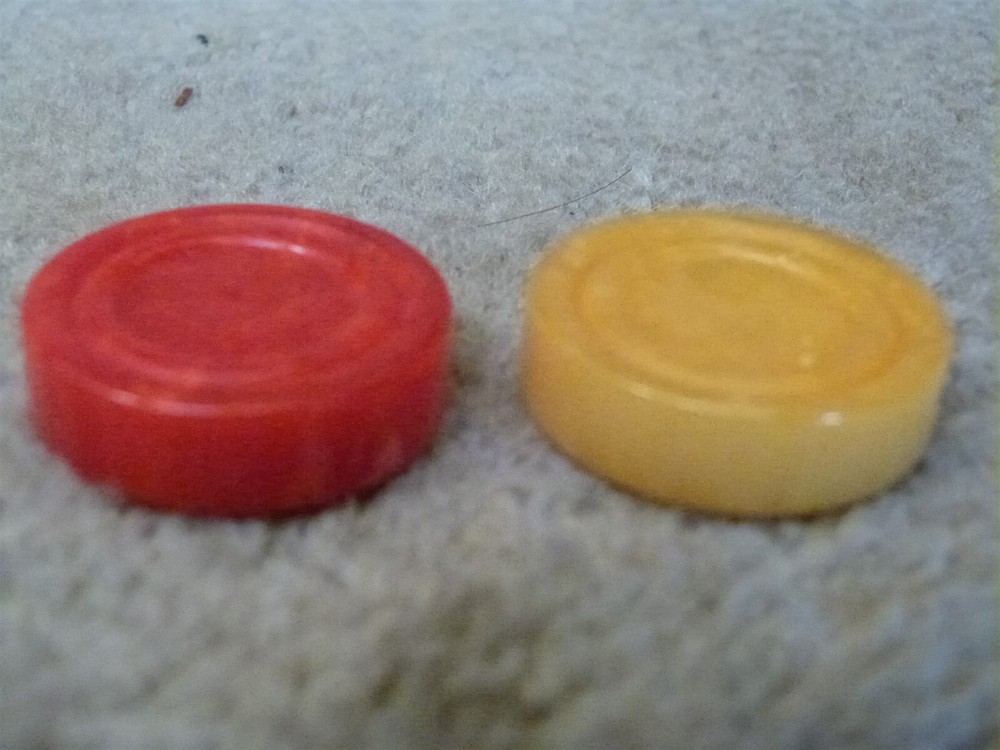 VTG Turned BAKELITE Replacement Backgammon Piece SWIRL RED & BUTTERSCOTCH 1.2"