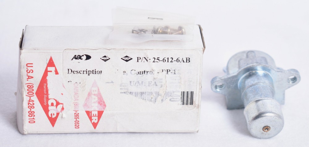 Muncie Push Dinner Switch  25-612-6AB