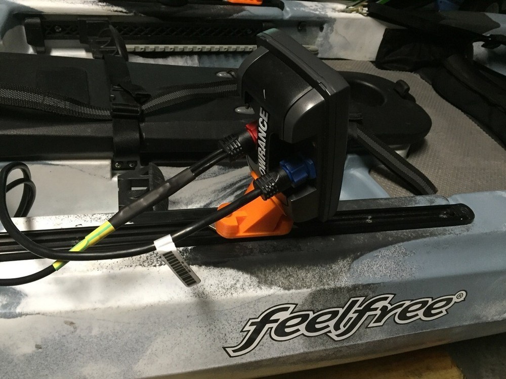 Lowrance Fish Finder - Direct-Rail Mount