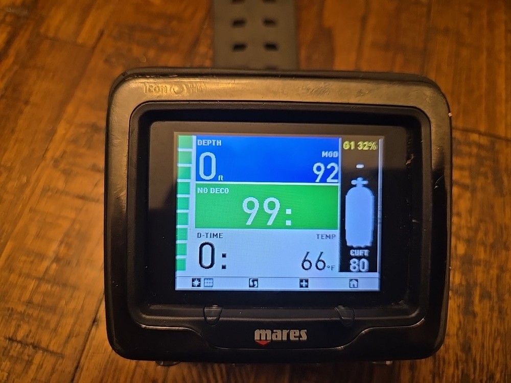 Mares Icon HD Black Edition Dive Computer