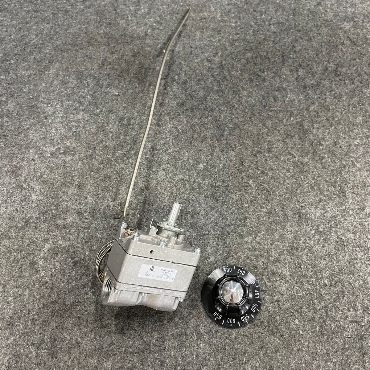 BAKERS PRIDE AS-M1005X Thermostat with Knob 650F FDTH Gas