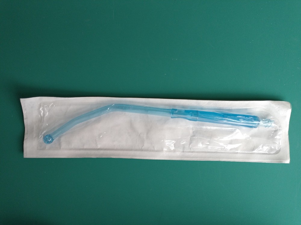 Amsino AMSure Suction Yankauer. Rigid, Bulb Tip, Vented. REF: AS833