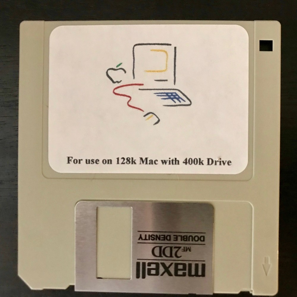 Apple Macintosh Mac 128k - 512k Boot / Diagnostics 2 Disk Set for Classic Macs