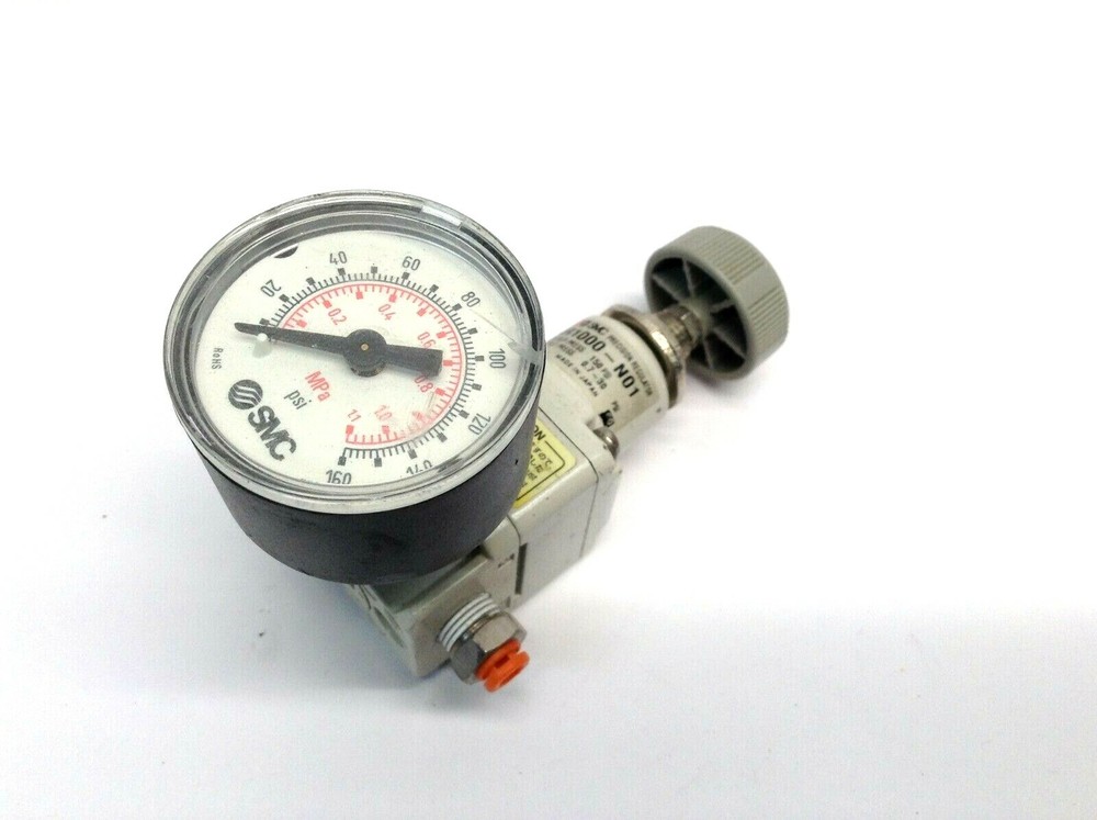 SMC IR1000-N01 Precision Modular Regulator w/ Gauge