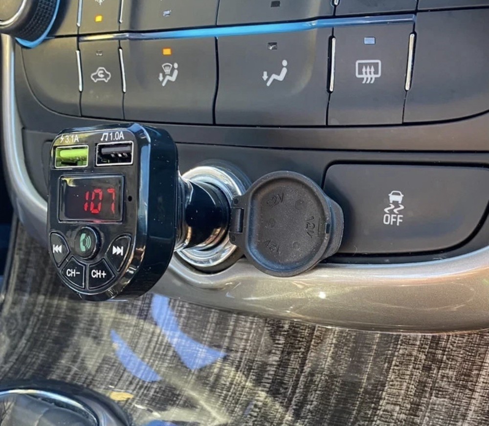 Car Bluetooth FM Transmitter Radio MP3 Wireless Adapter Car Kit USB Chargers