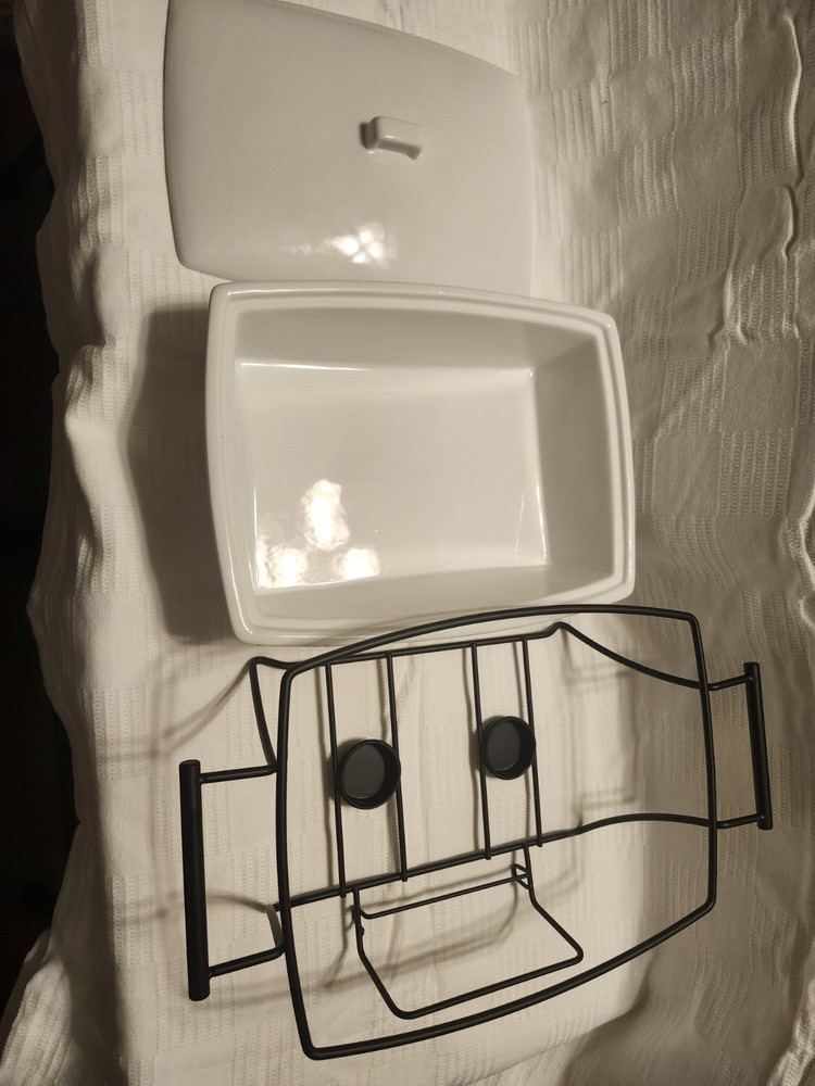B Smith Casserole Warming Dish White