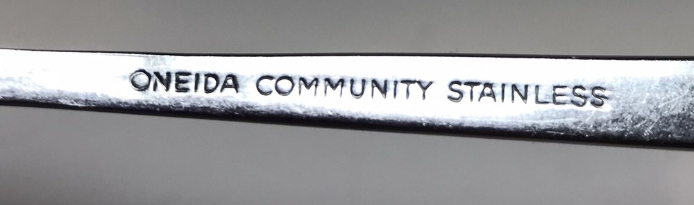 Oneida Community Stainless Vinland Pattern Dinner Fork Free Shipping