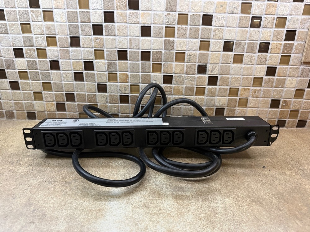 APC AP9566 BASIC 16A 208V RACK PDU POWER DISTRIBUTION UNIT WITH 12 C13 OUTLETS