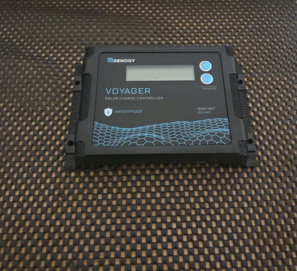 Renogy Voyager 20A MPPT Solar Charge Controller