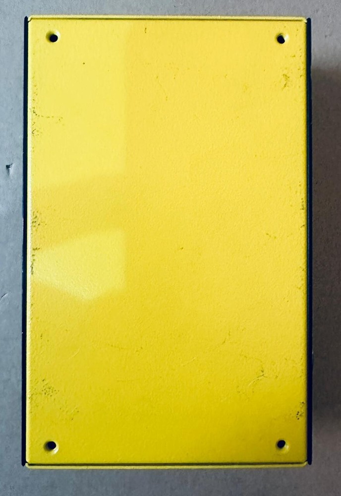 VITRONIC MICROSPACE® MPC21 fanless, energy-efficient mini-industrial computer