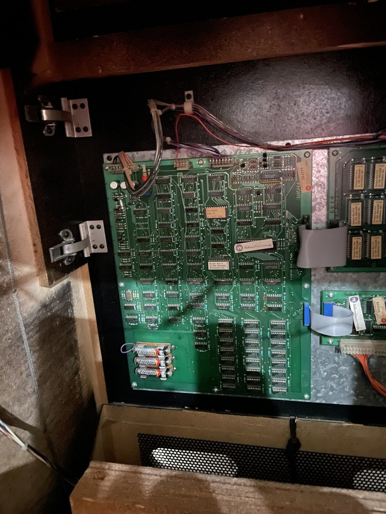 STARTGATE ARCADE MACHINE by WILLIAMS (Excellent Working Condition)