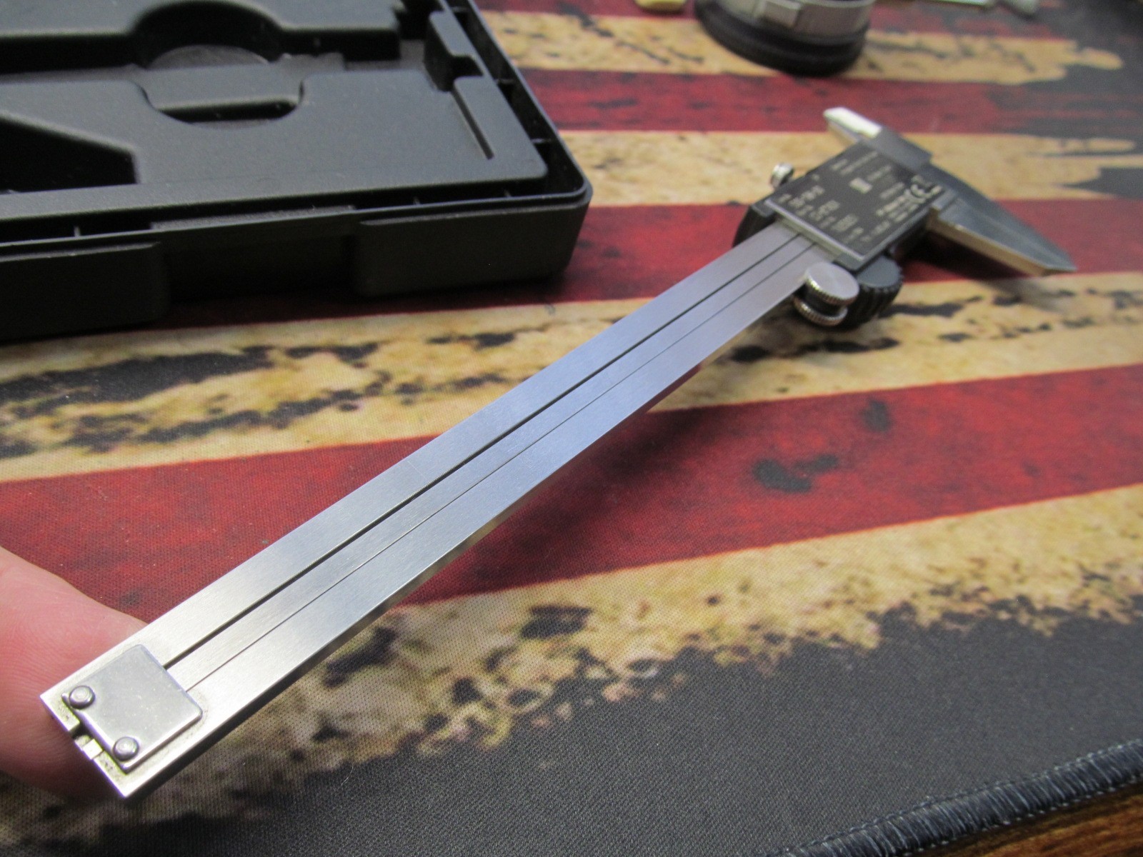 Mitutoyo Absolute AOS Digimatic 6" Digital Caliper in Case - Does NOT WORK