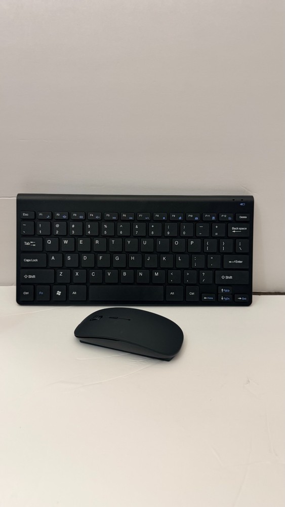 NEW Wireless Mini Ultra thin Keyboard & Mouse Black