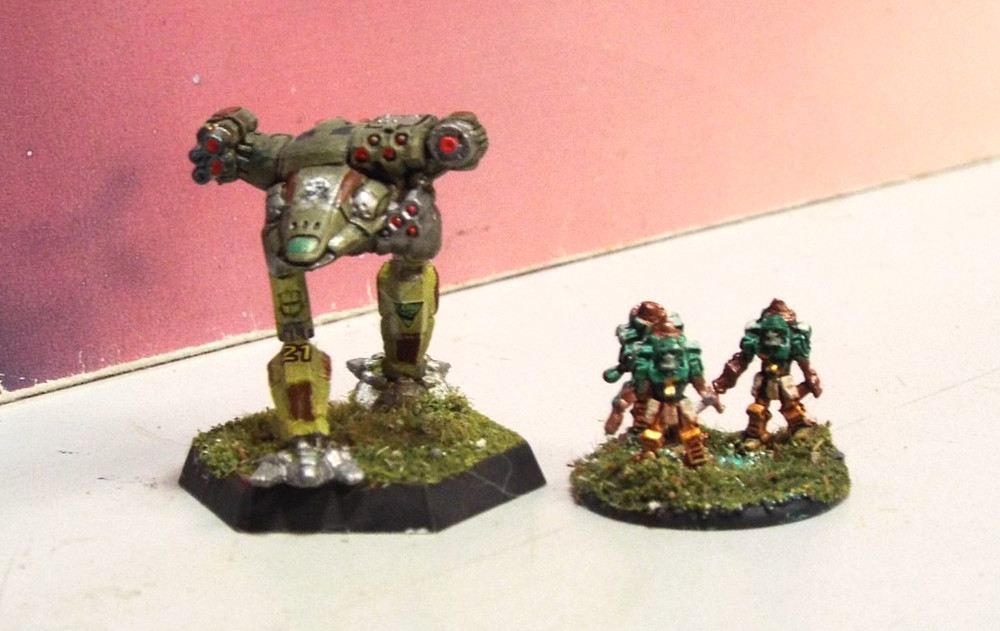 BATTLETECH FIRE FALCON MECH w/ ELEMENTALS [CAPELLAN DEATH COMMANDOS] (CATALYST)