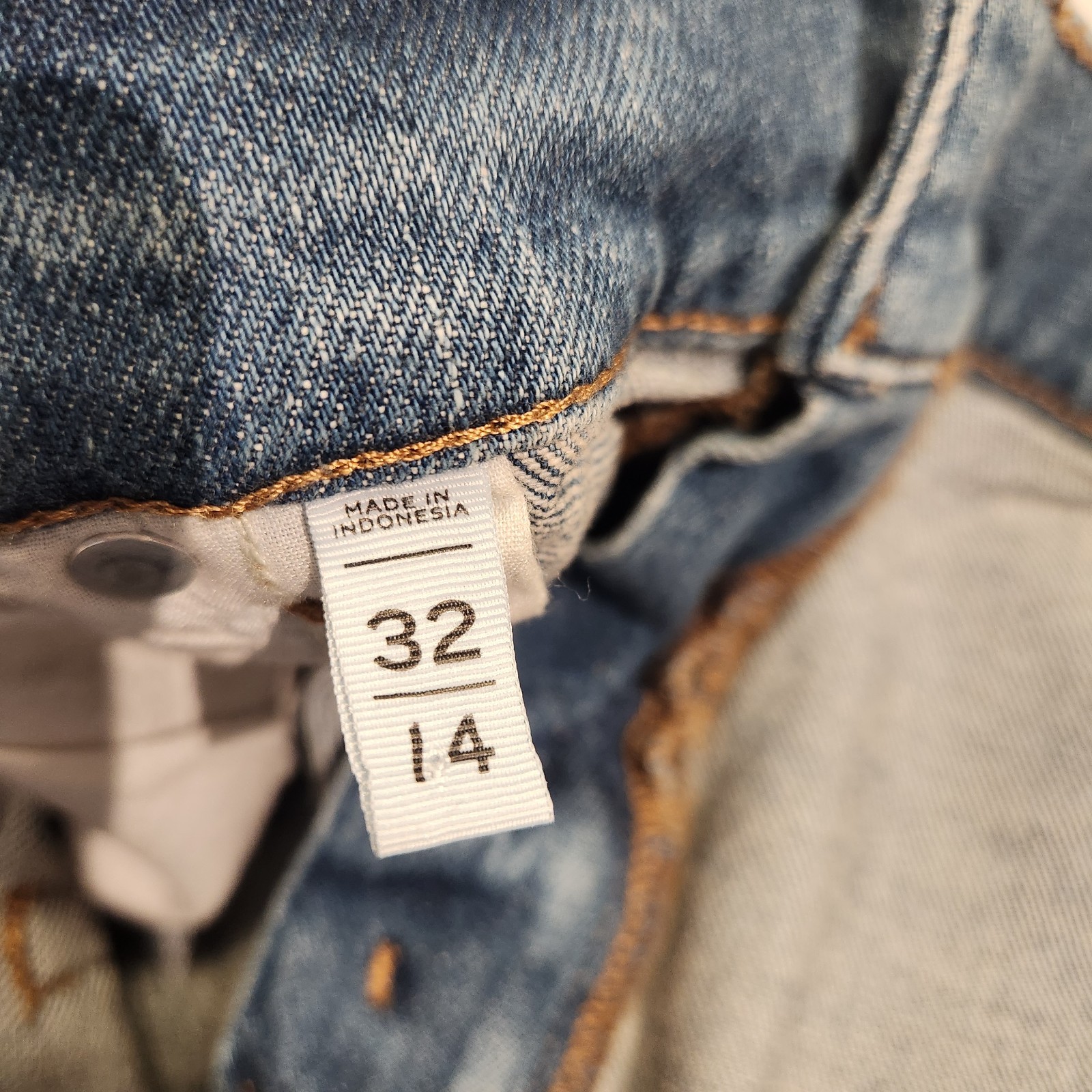 LOFT Made And Loved Jean Short Size 14