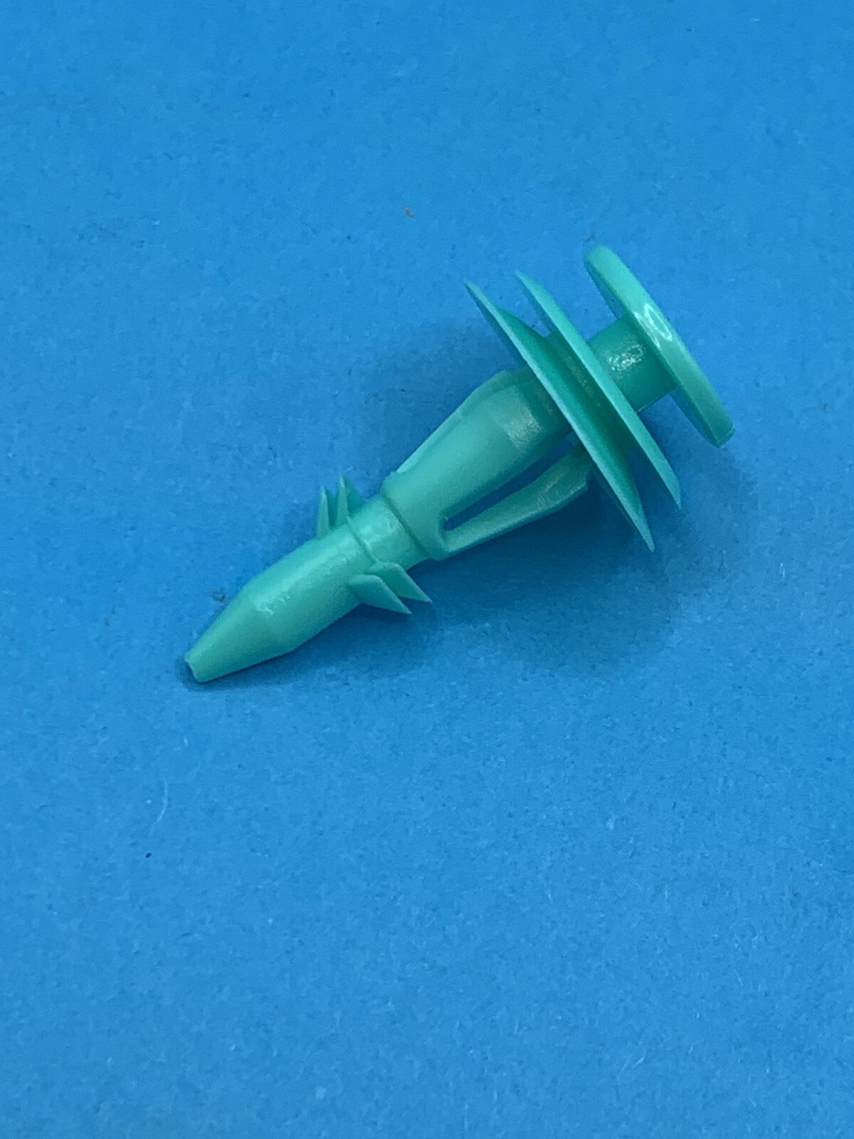 (Pack of 8) Lift Gate Trim Panel Retainer Clips for Durango Jeep Grand Cherokee