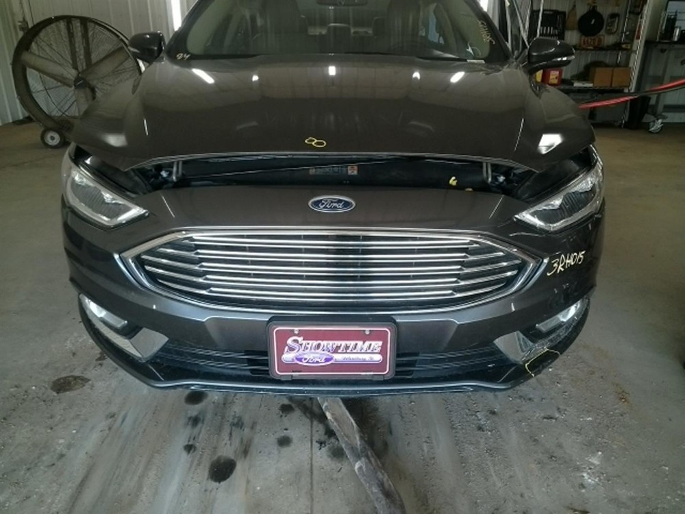 FUSION 2017 High Mounted Stop Light 104884332