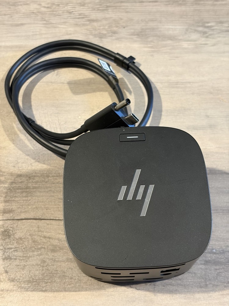 Hp Docking Station Kit With Power And USB Magnetically Attached