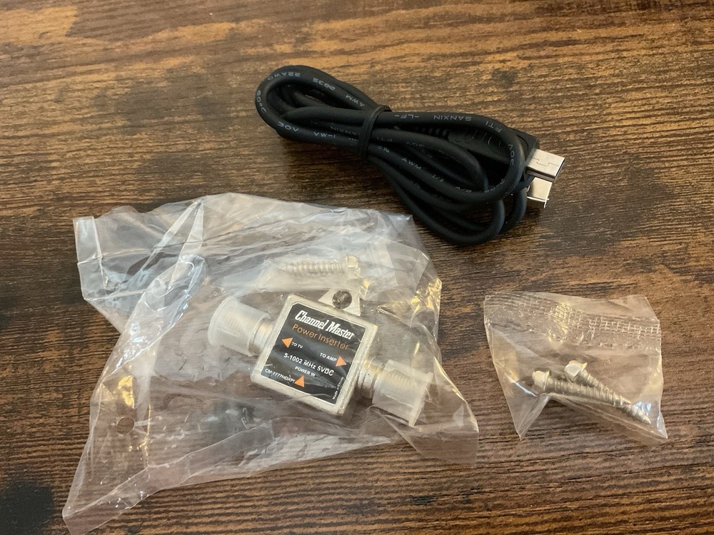 Channel Master CM-7777HD Amplify + Adjustable Gain Antenna Preamplifier Open Box