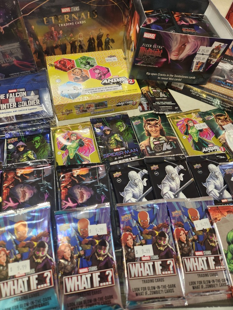 Huge Marvel Comic Card Collection W/ 1 Sealed Booster Pack, Autos, Inserts More!