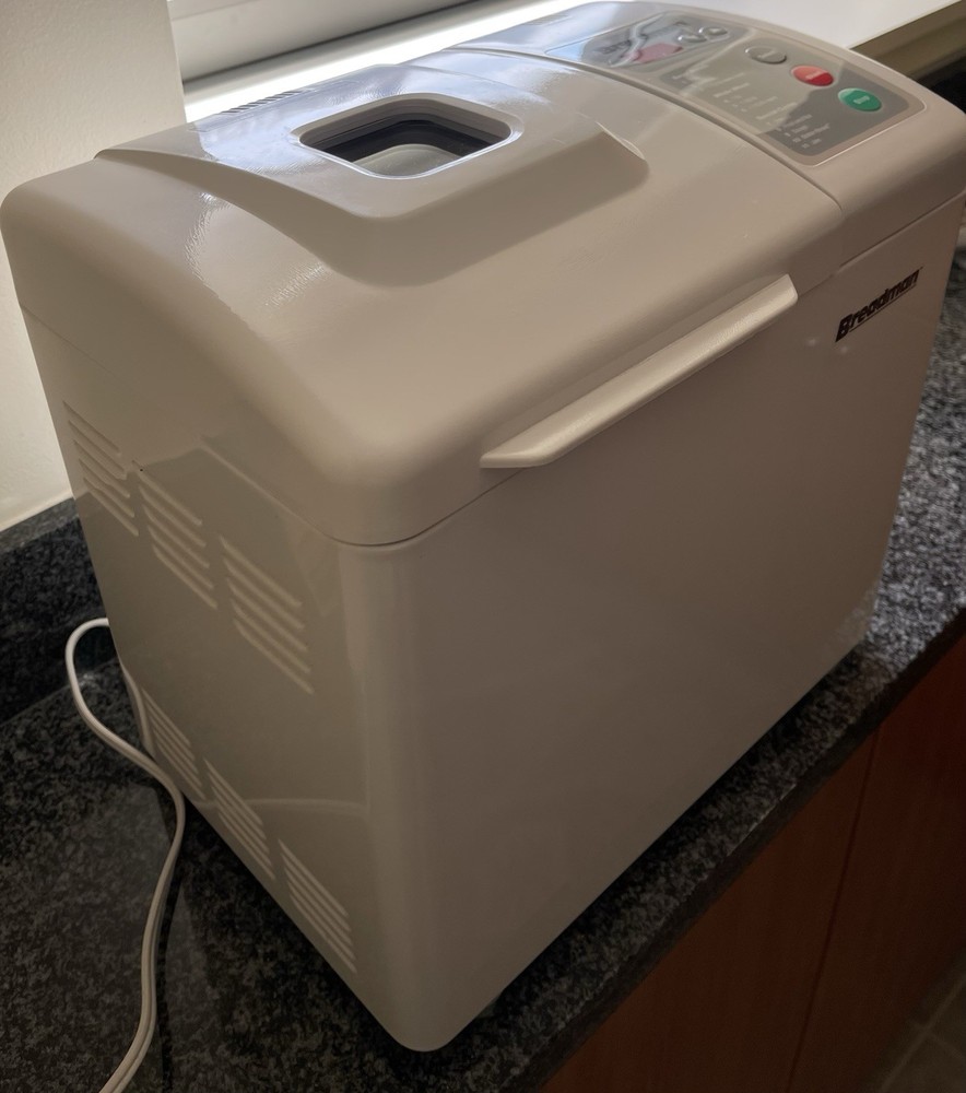 Breadman Trillium TR-500 Automatic Bread Maker Machine White Pan & Paddle Japan