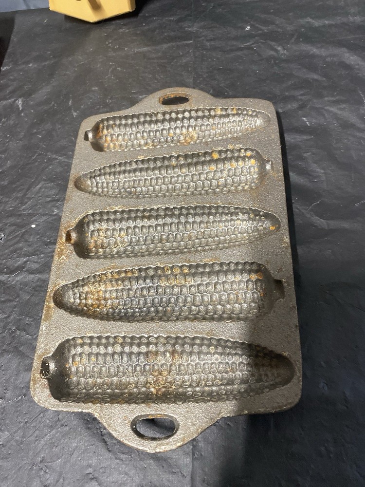 Cast Iron Cornbread Mold