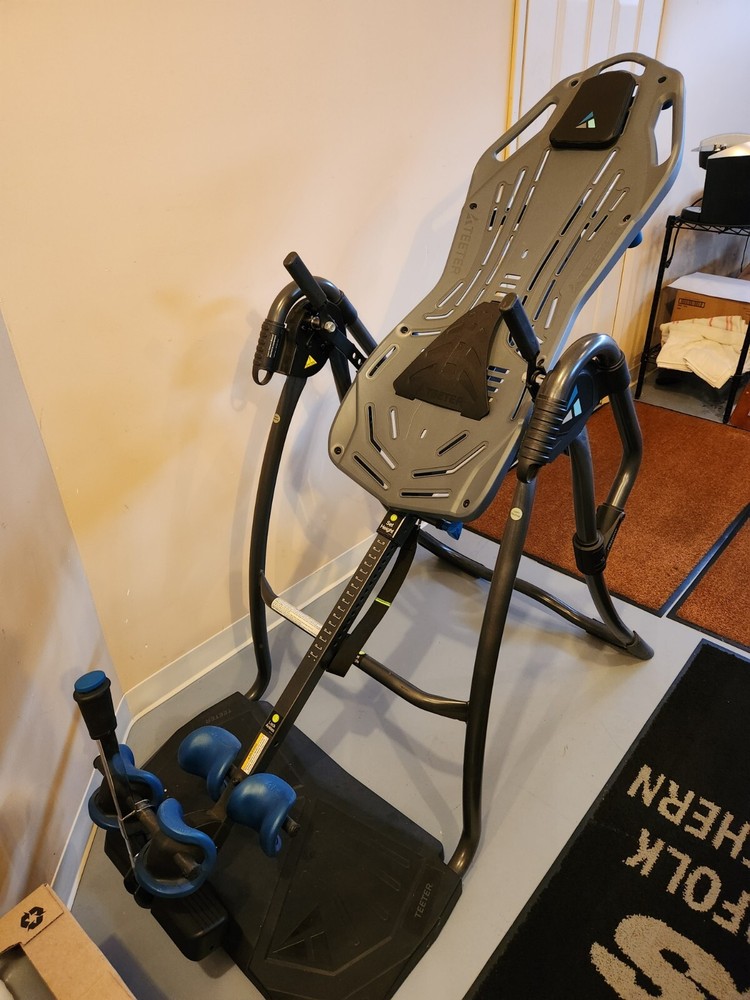 Teeter LX94 FitSpine Inversion Table with Back Pain Relief kit