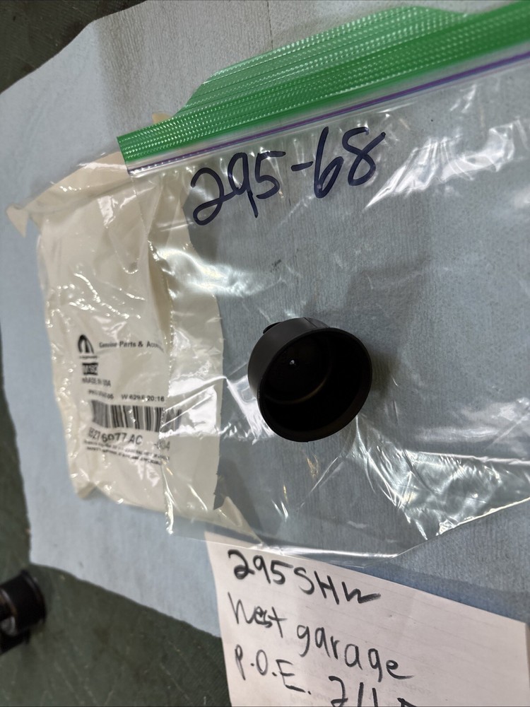 Genuine Mopar Tailgate Pivot Bushing 55276077AC 295