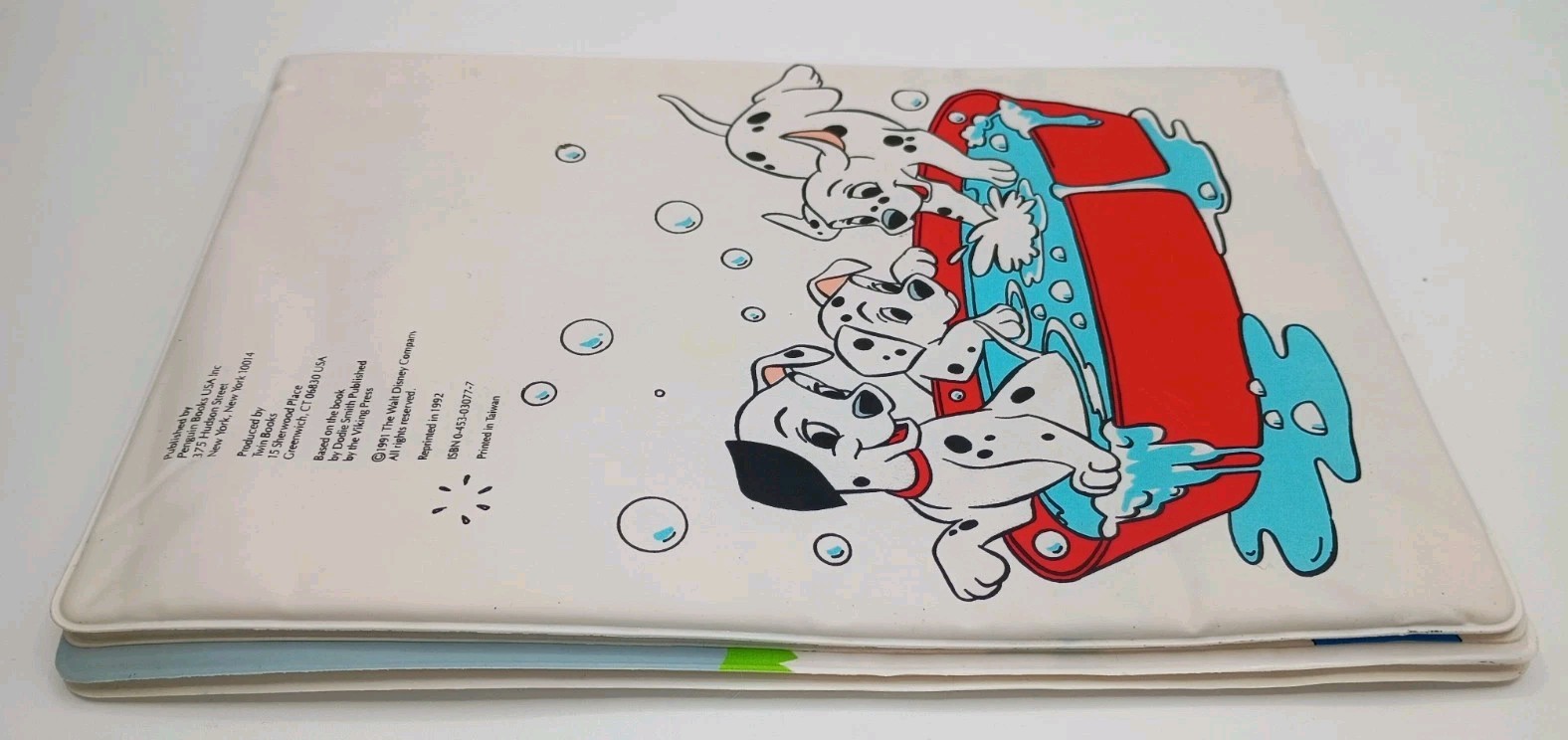 Vtg.1992 The Walt Disney Co. 101 Dalmatians Lots Of Spots Soft Vinyl Bath Book