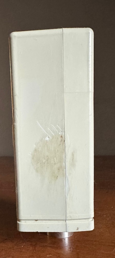 Lucas CEL Instruments Ltd. CEL-282 Acoustical Sound Level Calibrator