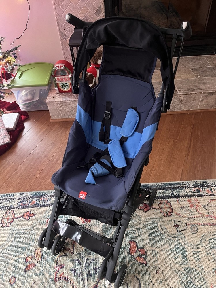 Akozlin Folding Baby Stroller - Black With Backpack.    Collapses Into Backpack!