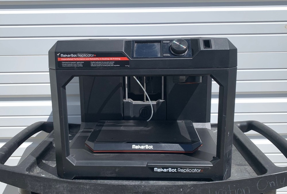 MakerBot Replicator Desktop 3D Printer W/Power Cord Tested