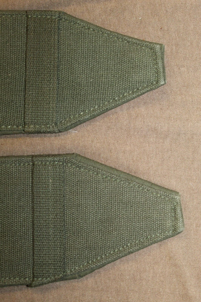 Original WW2 U.S. Army Soldiers OD Padded Pack Shoulder Pads, Matching Pair 1945