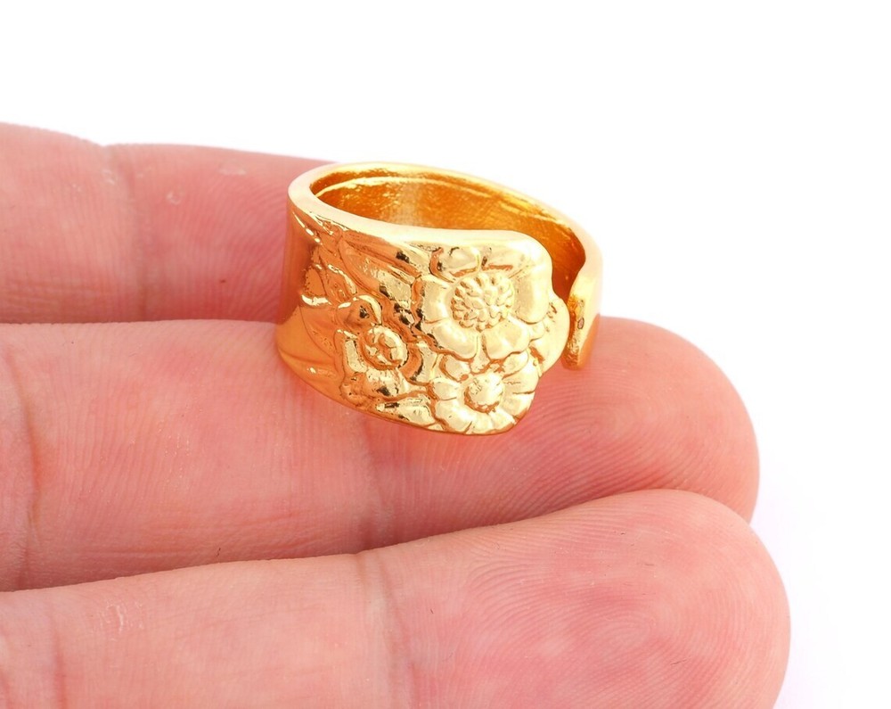 Spoon Ring Flower Patterned Adjustable Ring Shiny Gold Plated Brass 8US 2543