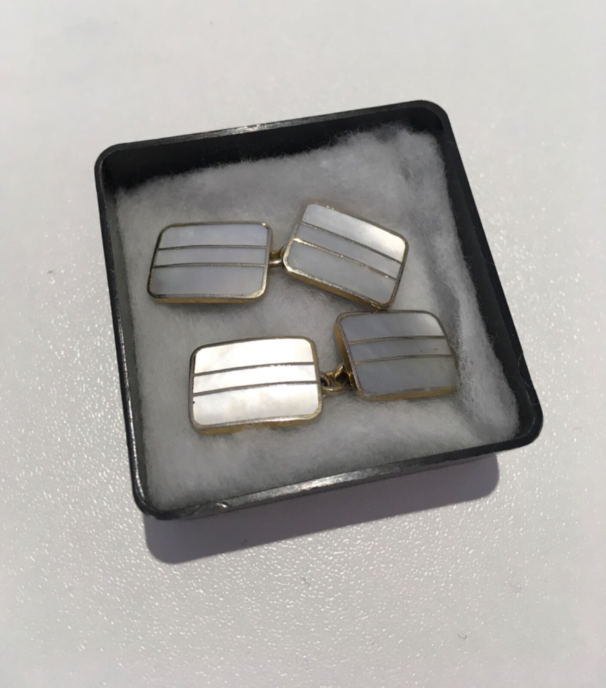 Rectangular Mother of Pearl in Gold setting Cuff Links