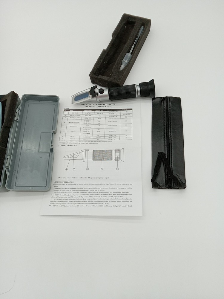 Portable Refractometer with Protective Case