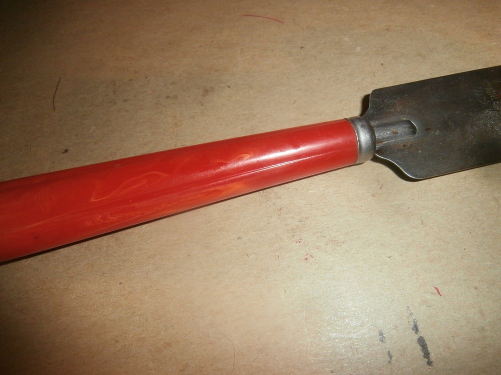 Vintage Bakelite Red Handle Frosting Spreader Kitchen Tool