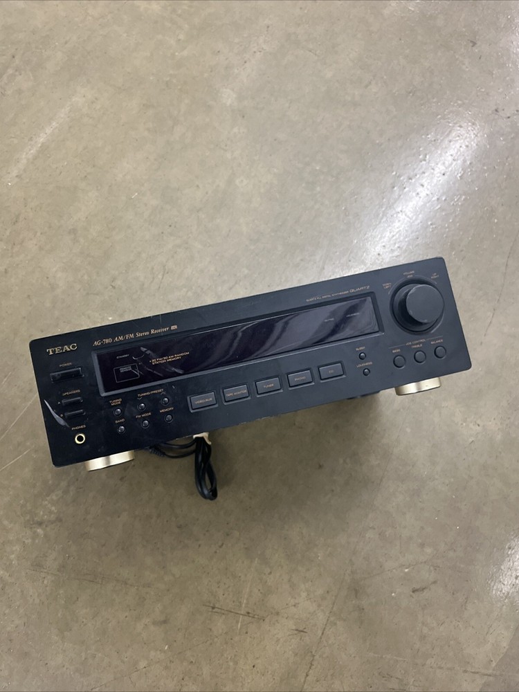 TEAC AG-780 AM/FM 200 Watt Stereo Receiver - UNTESTED !