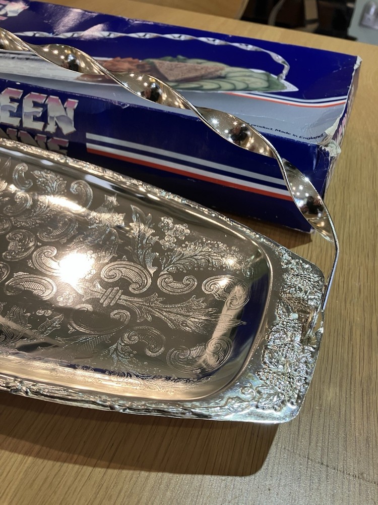 Queen Anne Silver Plated Serving Tray & Handle Boxed (please see description)