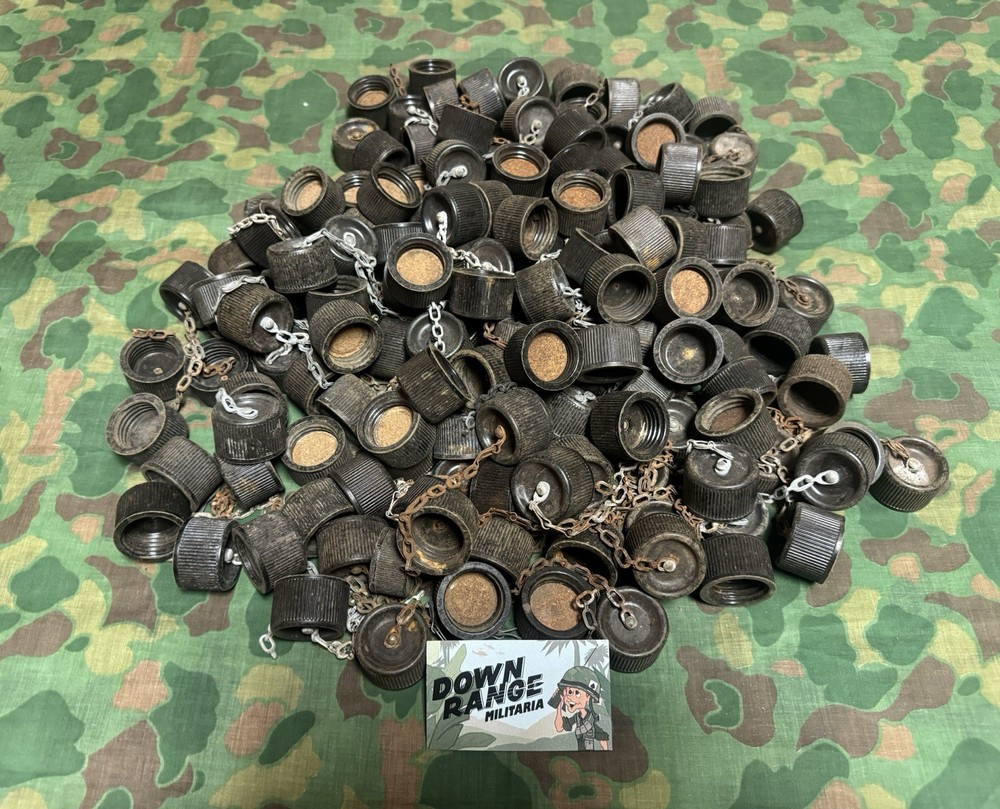 WWII U.S.  Bakelite Canteen Cap (1)