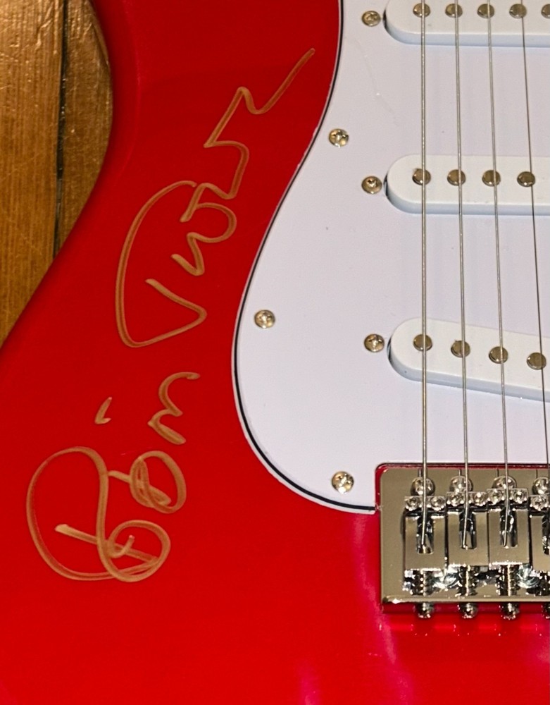 Robin Trower signed Electric Guitar JSA COA