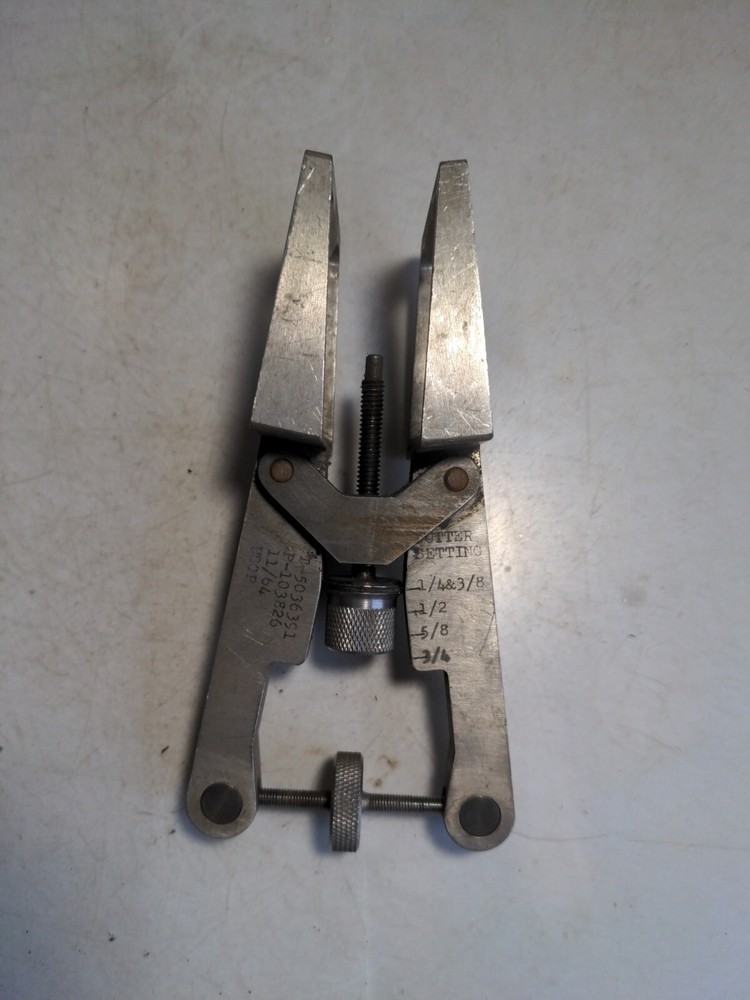 Adjustable Cutter  setting Clamp