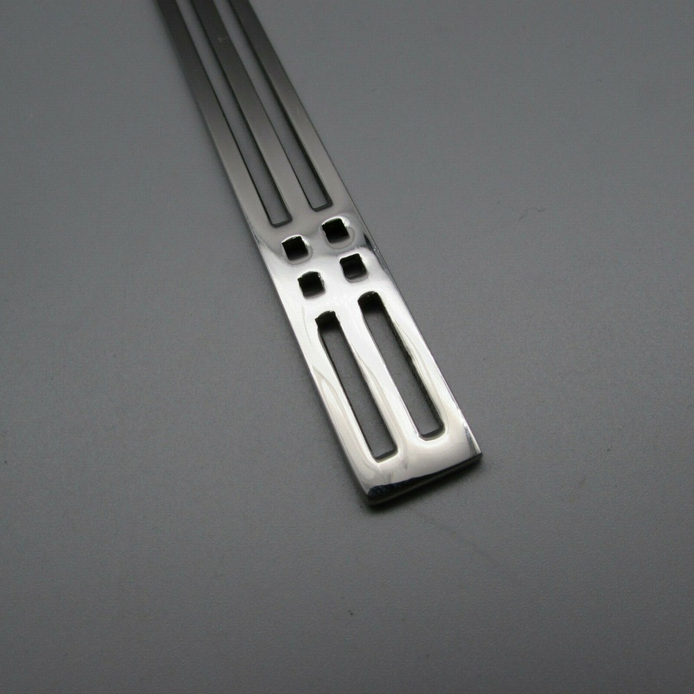 Sasaki Stainless Flatware - WINDOWS - Dinner Knife - New